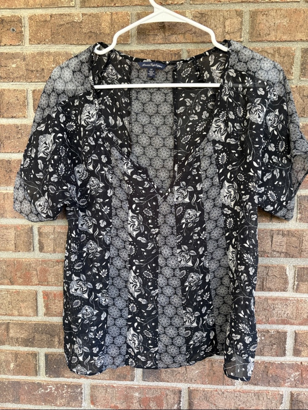 American Eagle Outfitters Black and White Floral Mix Print Blouse